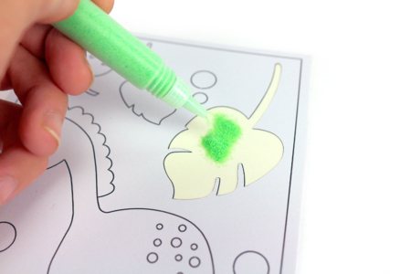 carte à sabler dinosaure - Sables colorés – 10doigts.fr