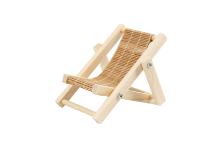 Chaise de plage pliable en bois miniature - Univers Miniature : maison de poupée et miniatures – 10doigts.fr