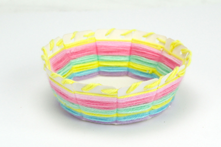 corbeille laine - Paille et Raphia – 10doigts.fr