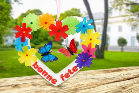 couronne fleurs papillons cadeau fête des mères - Activités manuelles fête des mères – 10doigts.fr