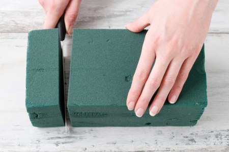 découpe de Bloc de mousse florale - Supports pour art floral – 10doigts.fr