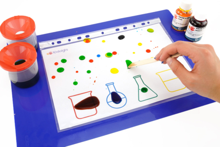 expérience huil eau enfant - Activités manuelles autour des jeux pour s'amuser avec des jeux faits main – 10doigts.fr