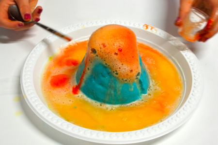 expérience volcan - Moules pour plâtre, savon, béton ... – 10doigts.fr