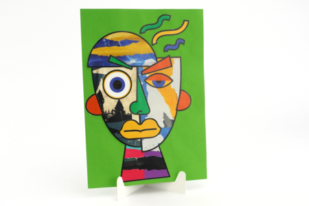 Formes cubisme coller - Une année créative : 365 activités créatives à réaliser – 10doigts.fr