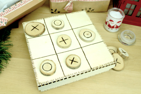 jeu morpions avec tranche de bois - Décors nature – 10doigts.fr