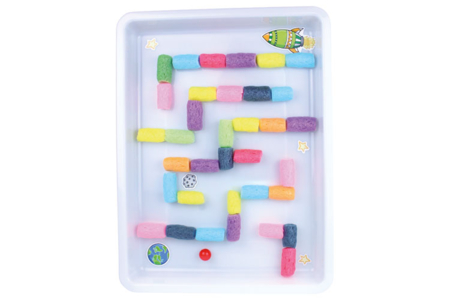 Labyrinthe à bille avec flocons de maïs et plateau en plastique - Outils et colles - Construction et Maquette – 10doigts.fr