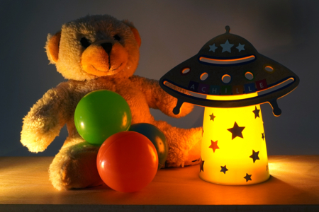 lampe veilleuse soucoupe volante enfants - Activités manuelles lumières – 10doigts.fr