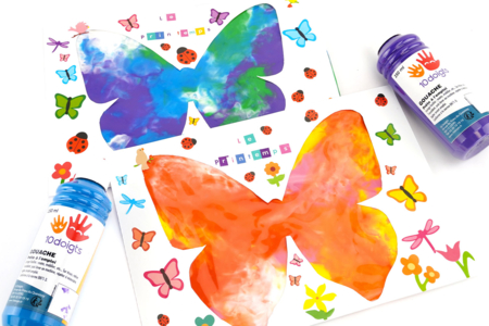peinture papillon propre enfant - Activités manuelles Printemps – 10doigts.fr