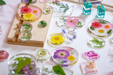 pendentifs en résine - Résine - Modelage et moulage – 10doigts.fr