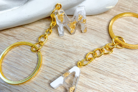 porte clés en résine DIY  - Résine - Modelage et moulage – 10doigts.fr