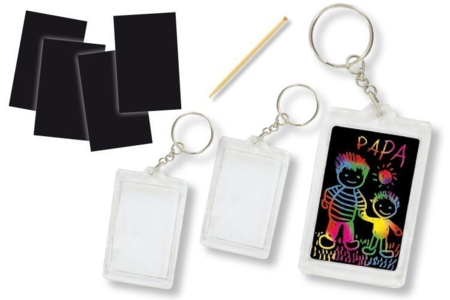 Set de 2 porte-clefs avec décors en carte à gratter + 2 grattoirs - Porte-clés – 10doigts.fr