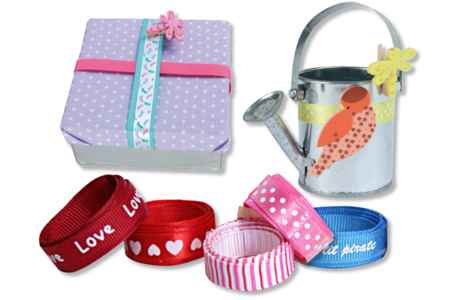 Set de 5 rubans en camaïeu rouge : LOVE - Noeuds et rubans – 10doigts.fr