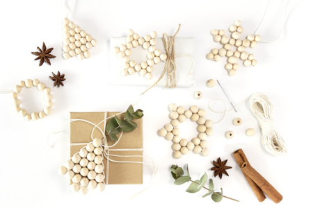 suspensions noël en perles - Suspensions et déco murale – 10doigts.fr