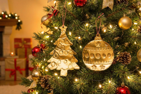 tuto suspension de noel en metal à repousser - Activités manuelles Noël – 10doigts.fr