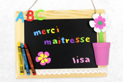 Ardoise « Merci maitresse » - Gommettes Alphabet, messages - 10doigts.fr