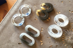 boucles d'oreilles bijoux résine DIY - Moules pour plâtre, savon, béton ... - 10doigts.fr