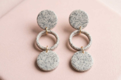 boucles fimo granit - Pâtes Fimo Effect : donnez une dimension magique à vos modelages - 10doigts.fr - 2