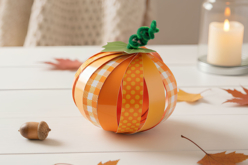 Citrouille 3D avec bandes de papier - Kits créatifs Automne - 10doigts.fr