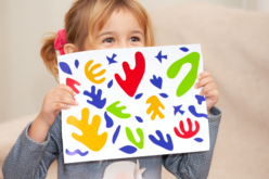 collage matisse enfants - Formes en carte forte - 10doigts.fr