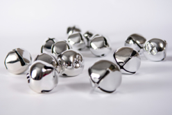 GRELOT ARGENT - Grelots et clochettes - 10doigts.fr