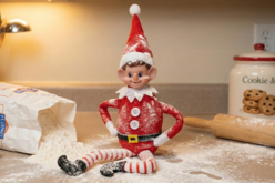 Lutin Faceur Betise - Décors de Noël à poser - 10doigts.fr - 2