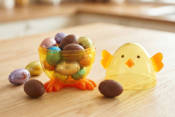 oeuf poussin pâques - Oeufs de Pâques créatif - 10doigts.fr - 2