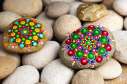 peinture 3d sur pierre naturelle - Peinture à relief - 10doigts.fr