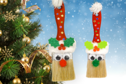 Père Noël avec un pinceau - Pinceaux brosses - 10doigts.fr - 2