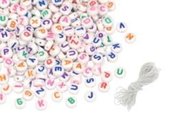 perles alphabet multicolore - Bijoux messages - 10doigts.fr