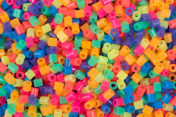 Perles fusibles à repasser, couleurs fluo - Perles à repasser 5 mm - 10doigts.fr