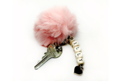 pompons fourrure porte clé - Pompons - 10doigts.fr