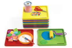 Set de 12 plateaux multifonctions en plastique épais - Palettes et rangements - 10doigts.fr