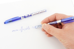 stylo bleu effacable - Ecriture - 10doigts.fr