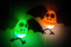 Chauve-souris lumineuse - Yeux mobiles – 10doigts.fr