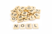 Lettres de scrabble mot "NOEL" - 24 lettres - Objets en bois Noël – 10doigts.fr