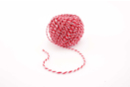 Ficelle coton bicolore rouge et blanc - 70 m - Fil coton, échevette - 10doigts.fr
