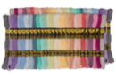 Échevettes de fils coton - 52 bobines pastel - Fils à  broder - 10doigts.fr