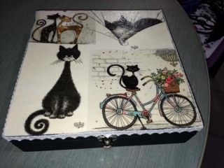 boîte à bijoux - Vernis collage papiers, serviettes - 10doigts.fr