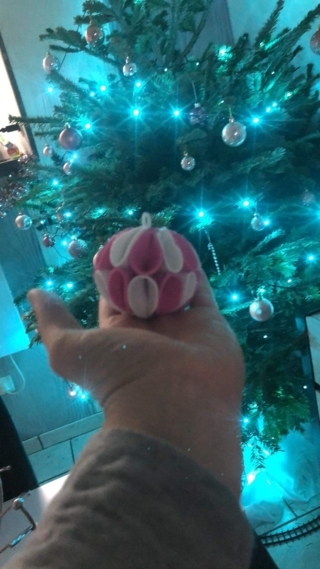 Boule noel - Caoutchouc souple - 10doigts.fr