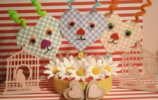 Création de plusieurs cœur en bâtonnet de glace pour la Saint Valentin - Divers - 10doigts.fr