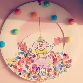 Création d'une couronne sur le thème du cirque - Divers - 10doigts.fr