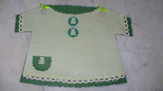 Carte naissance "tee-shirt" - 10doigts.fr