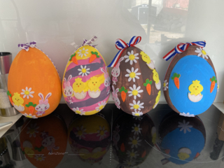 Œufs de Pâques garnis - 10doigts.fr