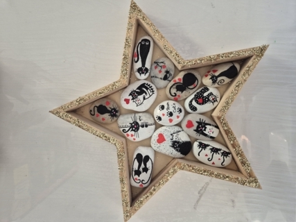 Coffret galets peints - 10doigts.fr