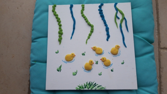 Petits canards dans la marre - 10doigts.fr