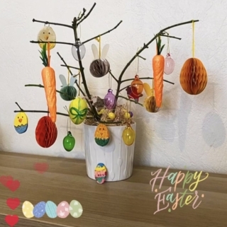 Suspension Œufs poussin - 10doigts.fr