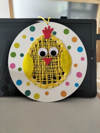 Poussin de Pâques à broder - 10doigts.fr