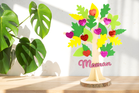 arbre à coeurs fête des mères cadeau DIY enfants - Activités manuelles fête des mères - 10doigts.fr