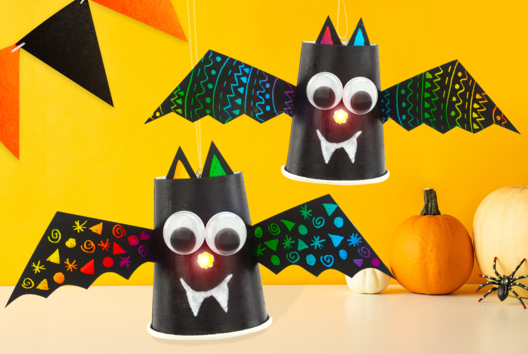 Bricolage Chauve Souris Halloween Enfant - Activités manuelles Halloween - 10doigts.fr - 2