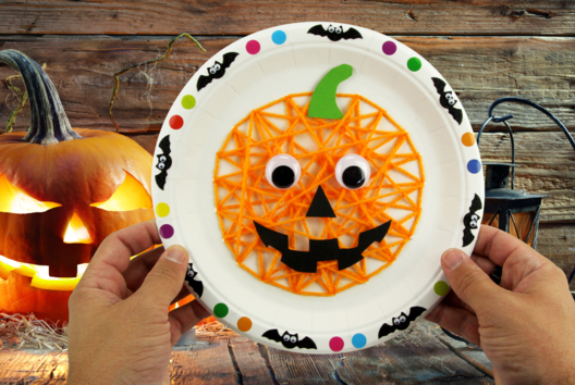 citrouille halloween activité enfant assiette carton - Activités manuelles Halloween - 10doigts.fr